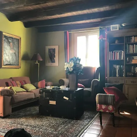 Panzió La Maison De Famille *